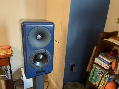 Right Speaker 1 Right Speaker 1